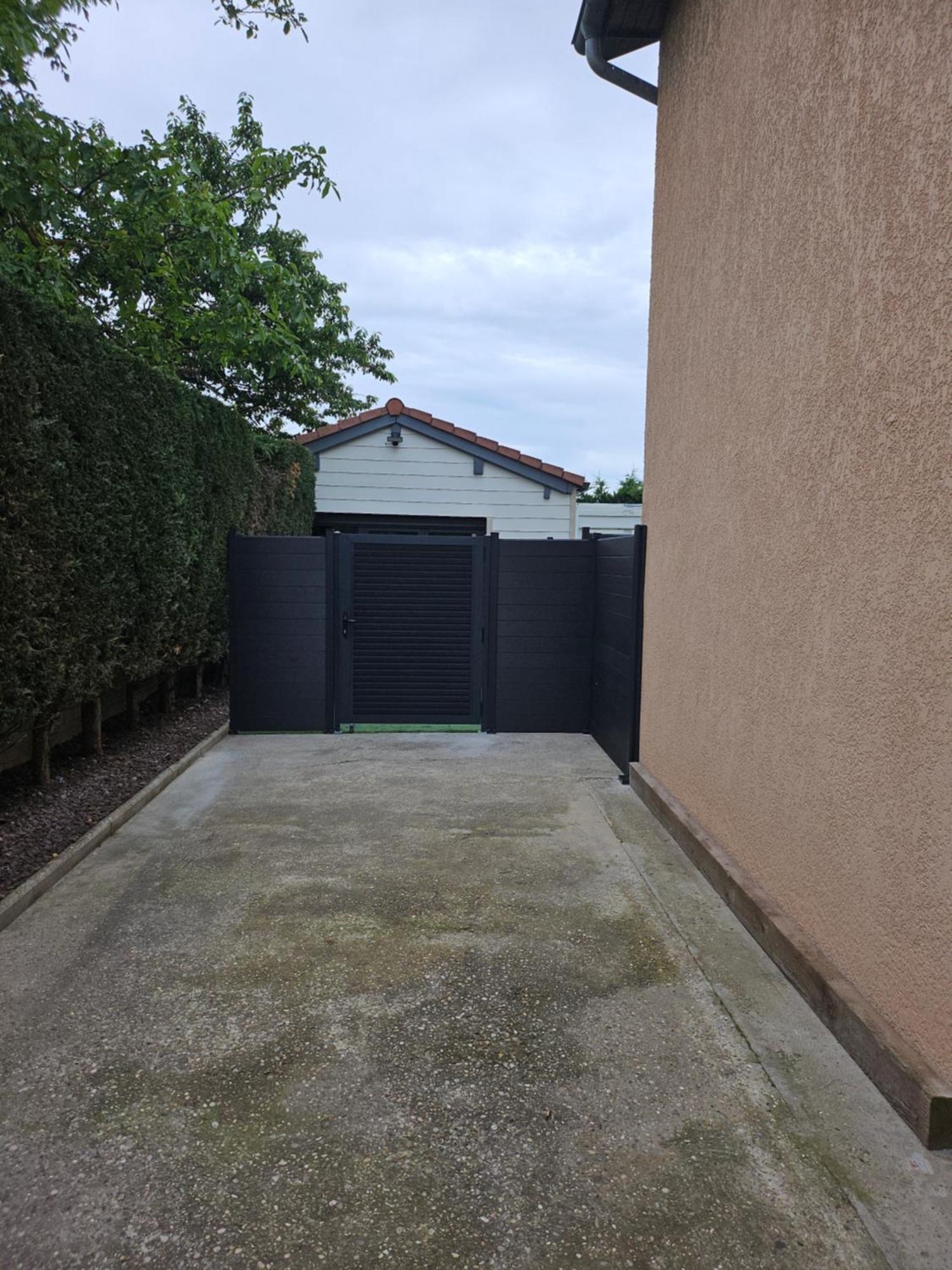 Hebergement Privee Jaccuzzi En Supplement Saint-Clair-du-Rhone Екстериор снимка